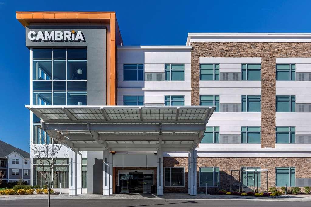 Cambria Hotel Manchester South Windsor Exteriör bild